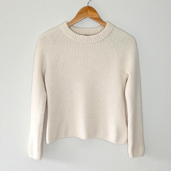 Extra Small Quince Cream Crew Neck Sweater - Picture 1 of 10